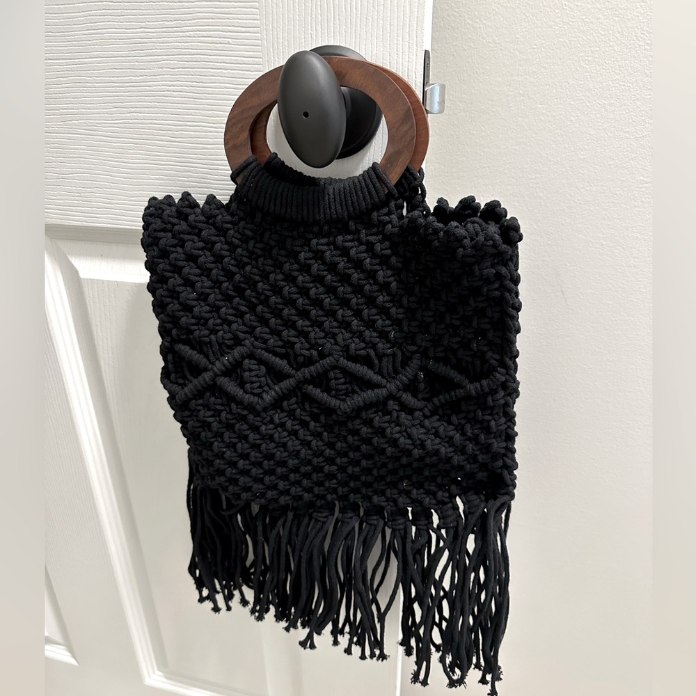 Danielle Nicole crochet fringe handbag